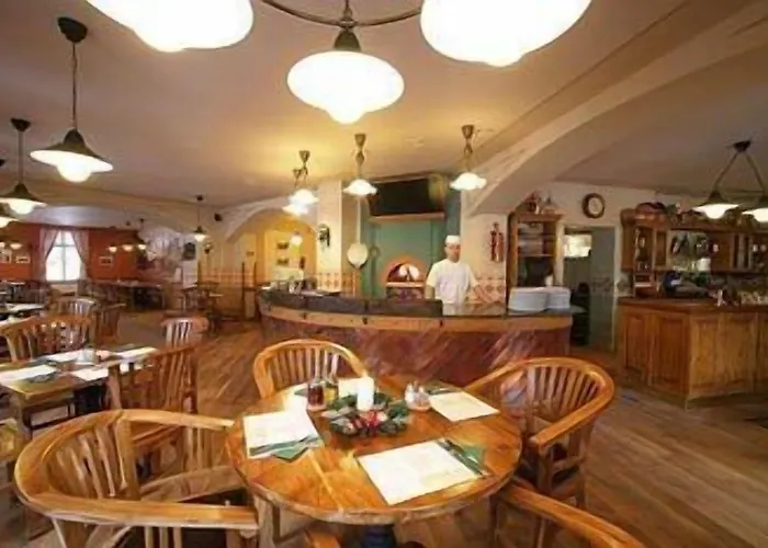 酒店 Pizzeria Belmonte