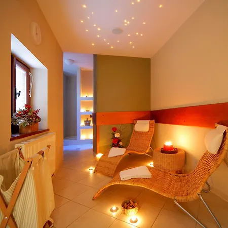 Отель Pizzeria Belmonte Шпиндлерув-Млин