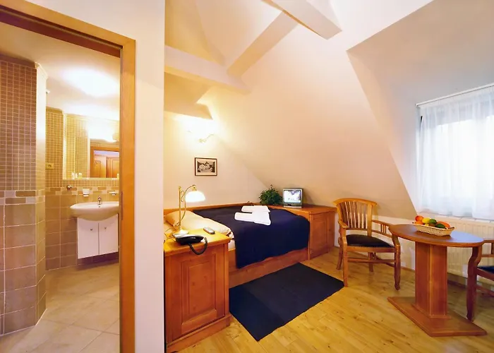 Pizzeria Belmonte Hotel